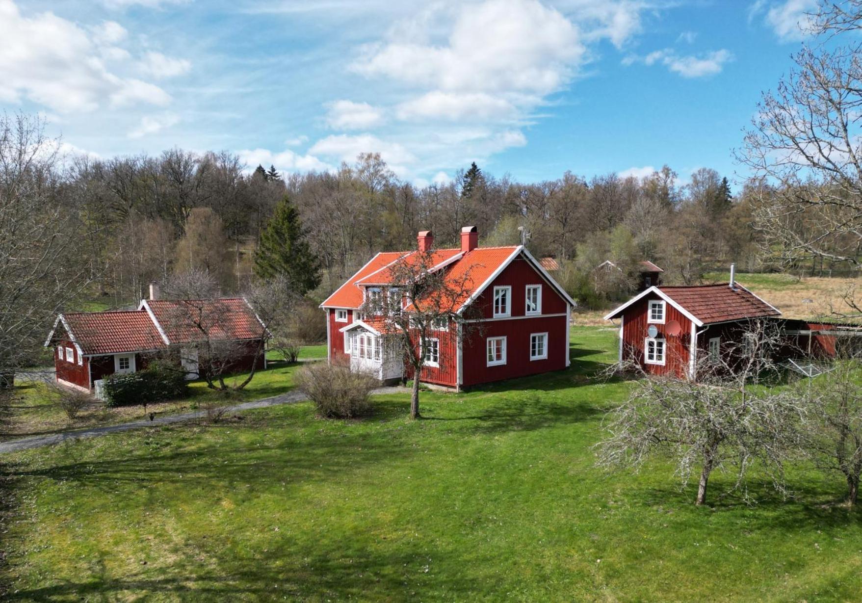 Villa Vilan - Countryside Lodging Skillingaryd Exterior photo